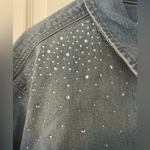 Universal Thread Rhinestone Embellished Denim Shacket - Picture 4 of 7